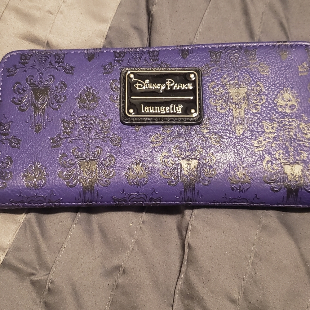 Brand New Disney Haunted Mansion Loungefly Wallet